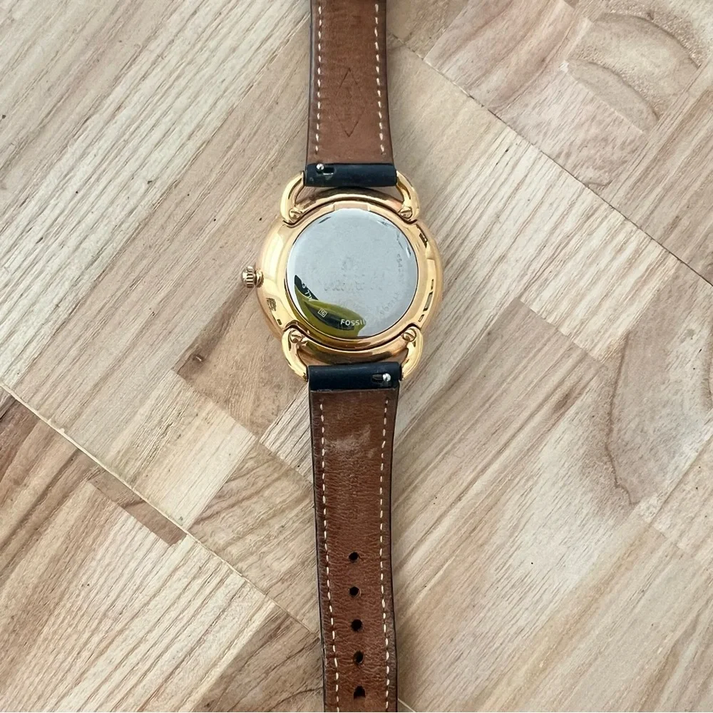 Fossil Tailor ladies rose gold tone leather dress watch NEW BATTERY